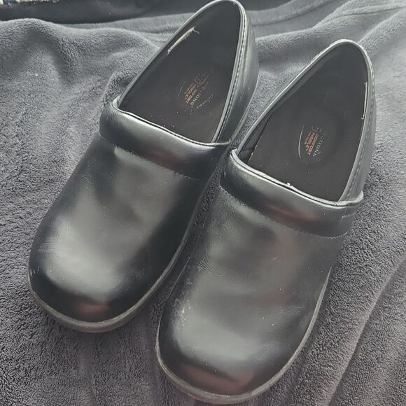 Womens Safe T Step Clogs 9.5 - Picture 1 of 6